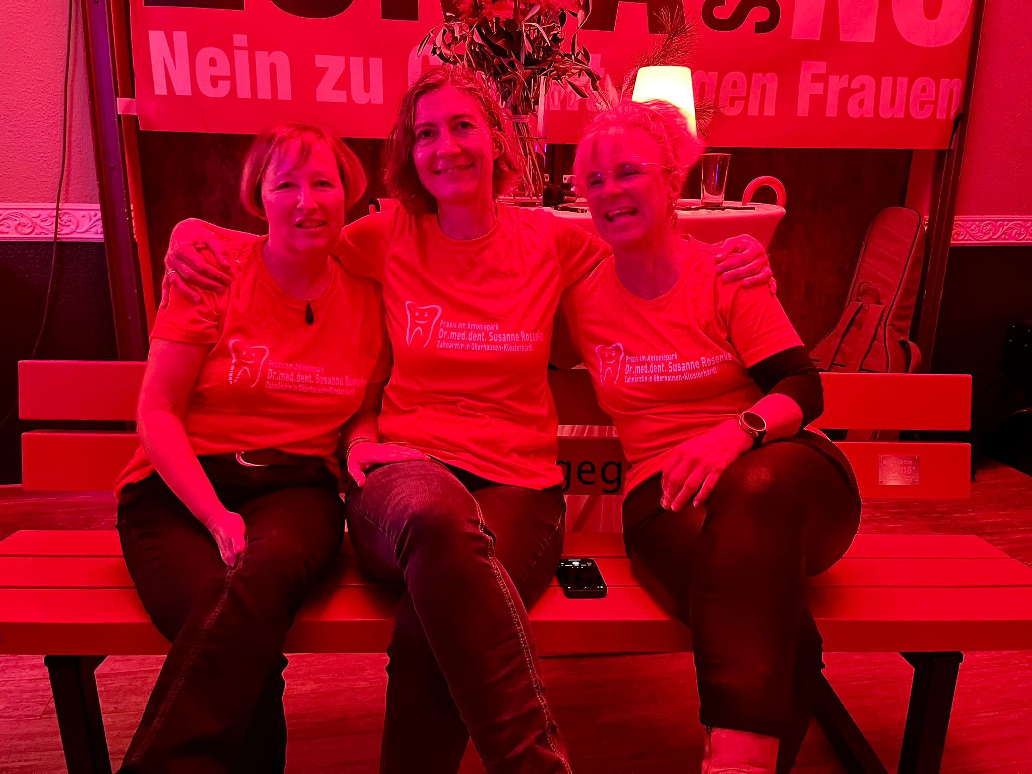 Mit dem Team beim Orange Day